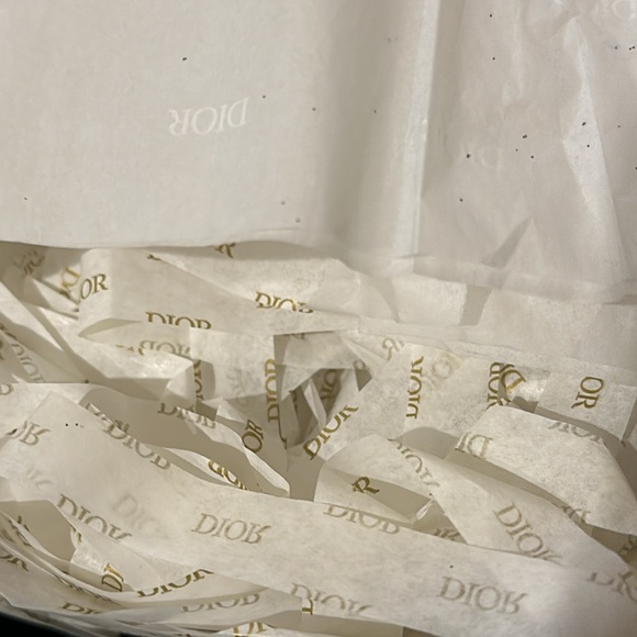 Dior Box gold and navy with Dior ribbon and Dior tissue. - Picture 6 of 8